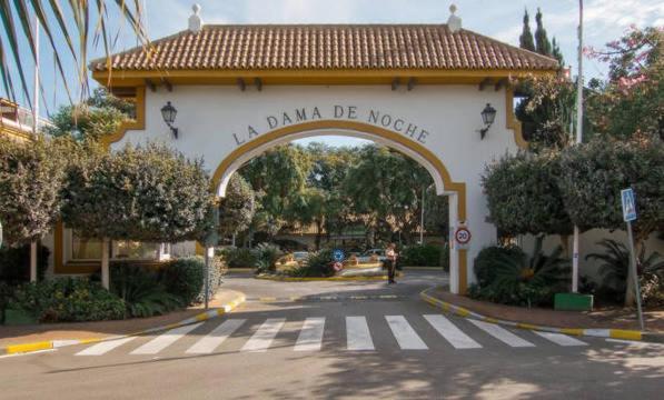 Precioso Apartamento Puerto Banus Marbella Eksteriør billede